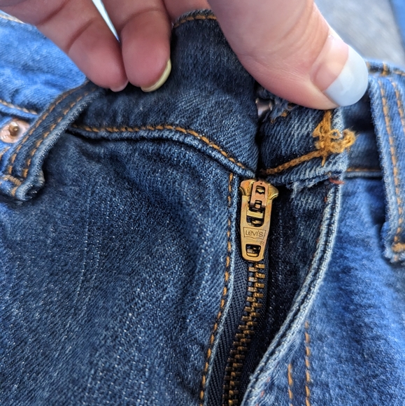 2000s Levi's 505 - Picture 4 of 10